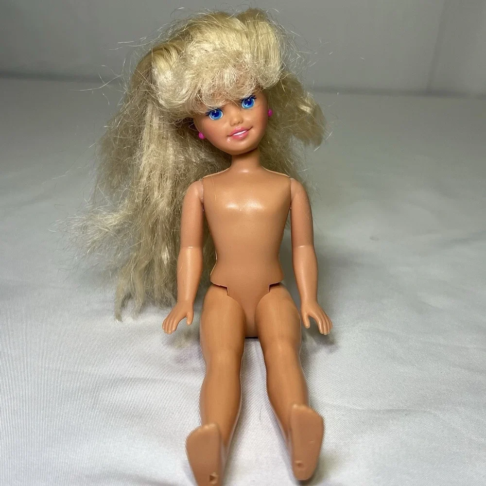 Vintage 1991 Barbie Stacie Littlest Sisters Doll Crimped Hair Bangs Pink Earring